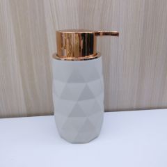 Seebidosaator DARIUS, hall