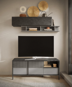 TV-alus Everest 153, hall